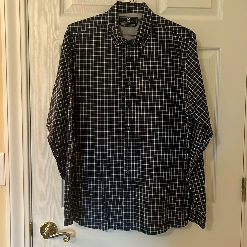 Coast Men’s L buttondown